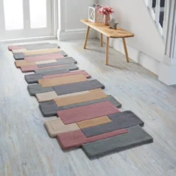 Abstract Collage Wool Runner -EGLO Shop 30690295