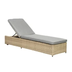 Wentworth Lounger
