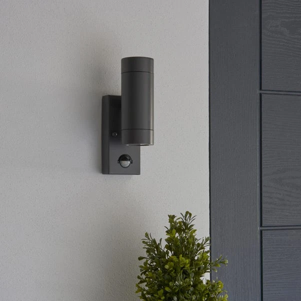 Billy PIR Sensor Outdoor Wall Light 9 Billy PIR Sensor Outdoor Wall Light - Image 9