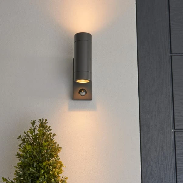 Billy PIR Sensor Outdoor Wall Light 11 Billy PIR Sensor Outdoor Wall Light - Image 11