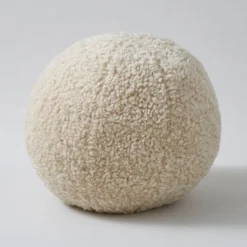 Luxe Boucle Ball Filled Cushion 6 Luxe Boucle Ball Filled Cushion -EGLO Shop 30863577 alt02