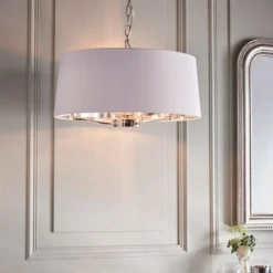 Vogue Elijah Traditional 3 Light Pendant Light