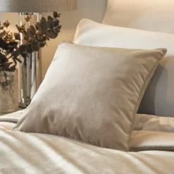 Soiree Melanie Cushion -EGLO Shop 30888772