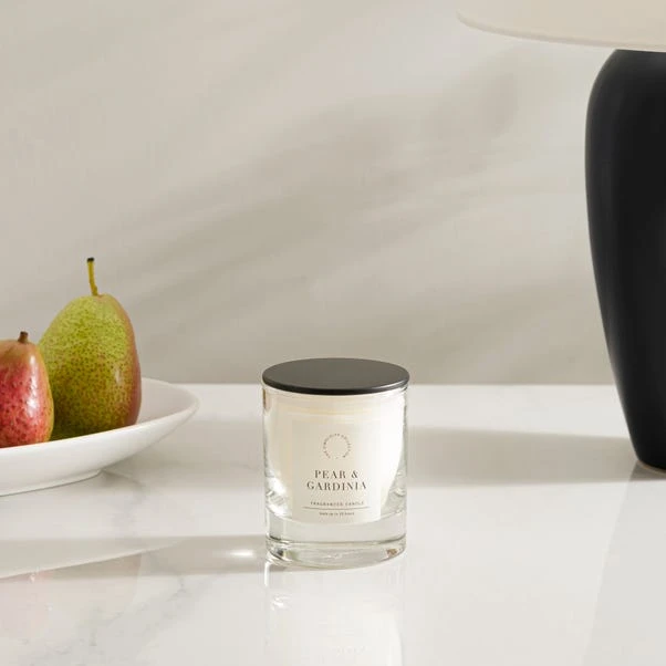 Pear And Gardenia Candle 8 Pear And Gardenia Candle - Image 8