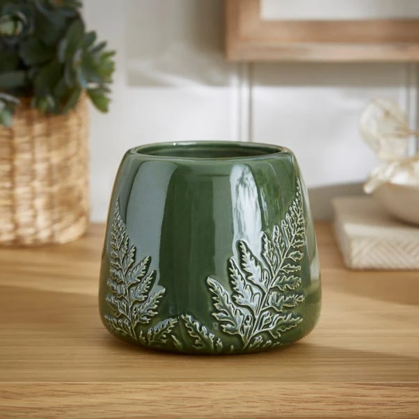 Churchgate Olive Leaf & Fern Candle 2 Churchgate Olive Leaf & Fern Candle - Image 2