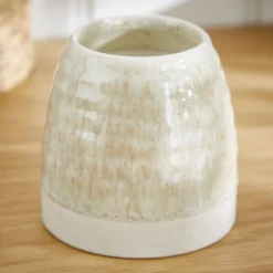 Churchgate Vanilla & Sandalwood Candle 17 Churchgate Vanilla & Sandalwood Candle -EGLO Shop 30899672 alt02