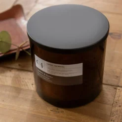 Amber And Tonka Multi Wick Candle -EGLO Shop 30899695 alt03