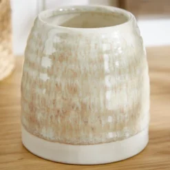 Churchgate Vanilla & Sandalwood Candle 12 Churchgate Vanilla & Sandalwood Candle -EGLO Shop 30899710 alt02