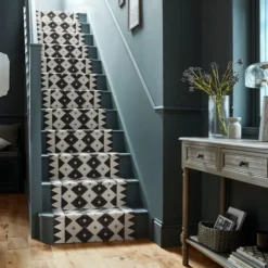 Byron Tile Stair Runner 25 Byron Tile Stair Runner -EGLO Shop 30900347