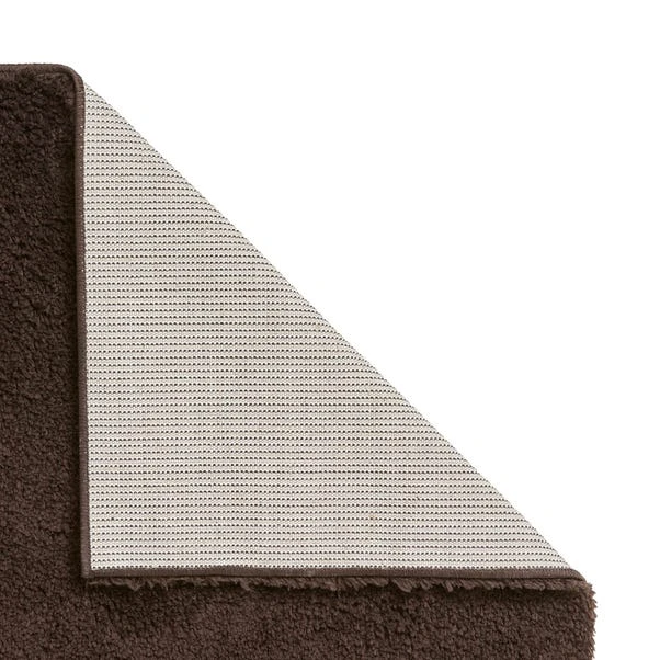 Cosy Shaggy Rug 3 Cosy Shaggy Rug - Image 3