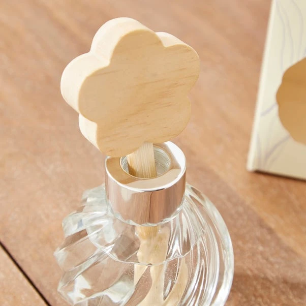 Spring Meadows Twist Glass Flower Diffuser 2 Spring Meadows Twist Glass Flower Diffuser - Image 2