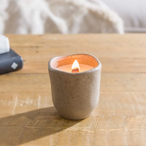 Pink Pepper & Cedarwood Ceramic Crackle Candle 1 Pink Pepper & Cedarwood Ceramic Crackle Candle