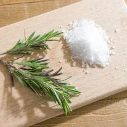 Sea Salt & Rosemary Ceramic Multi Wick Candle -EGLO Shop 30923416 alt06