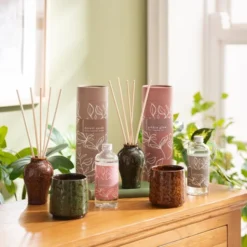 Wild Escape Speckle Glaze Candle 10 Wild Escape Speckle Glaze Candle -EGLO Shop 30923427 alt04