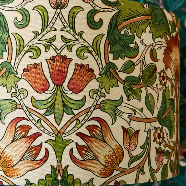 William Morris Lodden Lamp Shade 3 William Morris Lodden Lamp Shade - Image 3