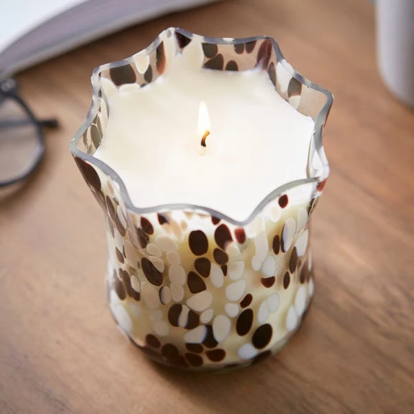 White Flowers & Golden Amber Confetti Candle 2 White Flowers & Golden Amber Confetti Candle - Image 2