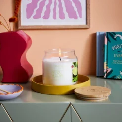Yuzu And Lime Medium Jar Candle