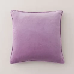 Clara Cotton Velvet Square Cushion -EGLO Shop 30927453 alt01