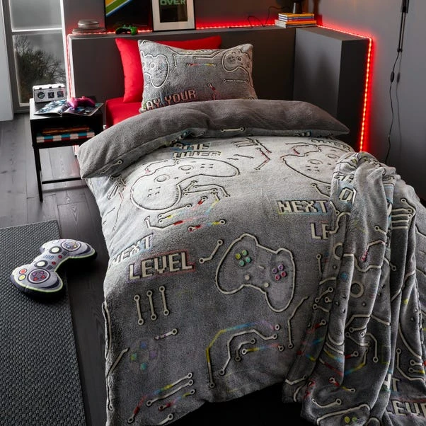 Catherine Lansfield Game Over Fleece Cushion 3 Catherine Lansfield Game Over Fleece Cushion - Image 3