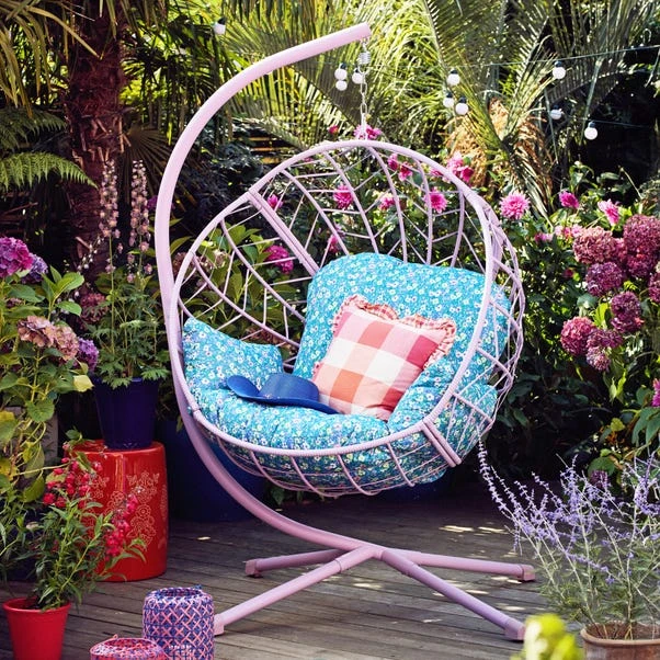 Sophie Robinson Petal Egg Chair 1 Sophie Robinson Petal Egg Chair