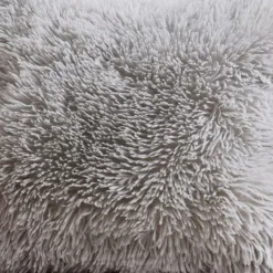 Catherine Lansfield Cuddly Heart Cushion 16 Catherine Lansfield Cuddly Heart Cushion -EGLO Shop 30983258 alt01