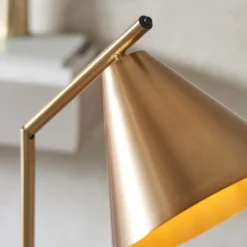 Vogue Catco Industrial Adjustable Floor Lamp -EGLO Shop 30990043 alt03